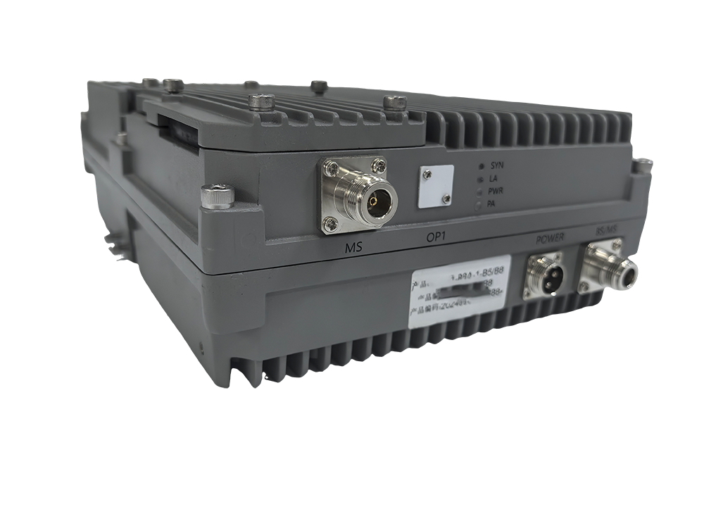  泰安三频手机信号接收器2000㎡